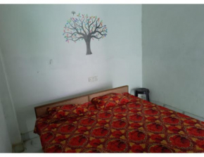 RUDRAKSH HOTEL AND GUEST HOUSE, Ayodhya